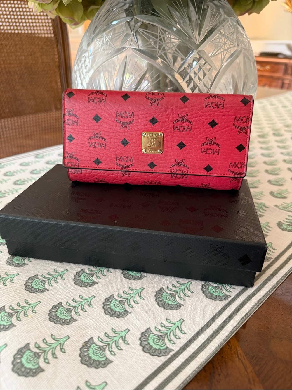 MCM Red Visetos Continental Wallet with Gold Logo Plaque